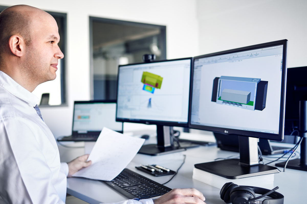 Strukturdesign und Werkzeugfertigung während der Entwicklungsphase.