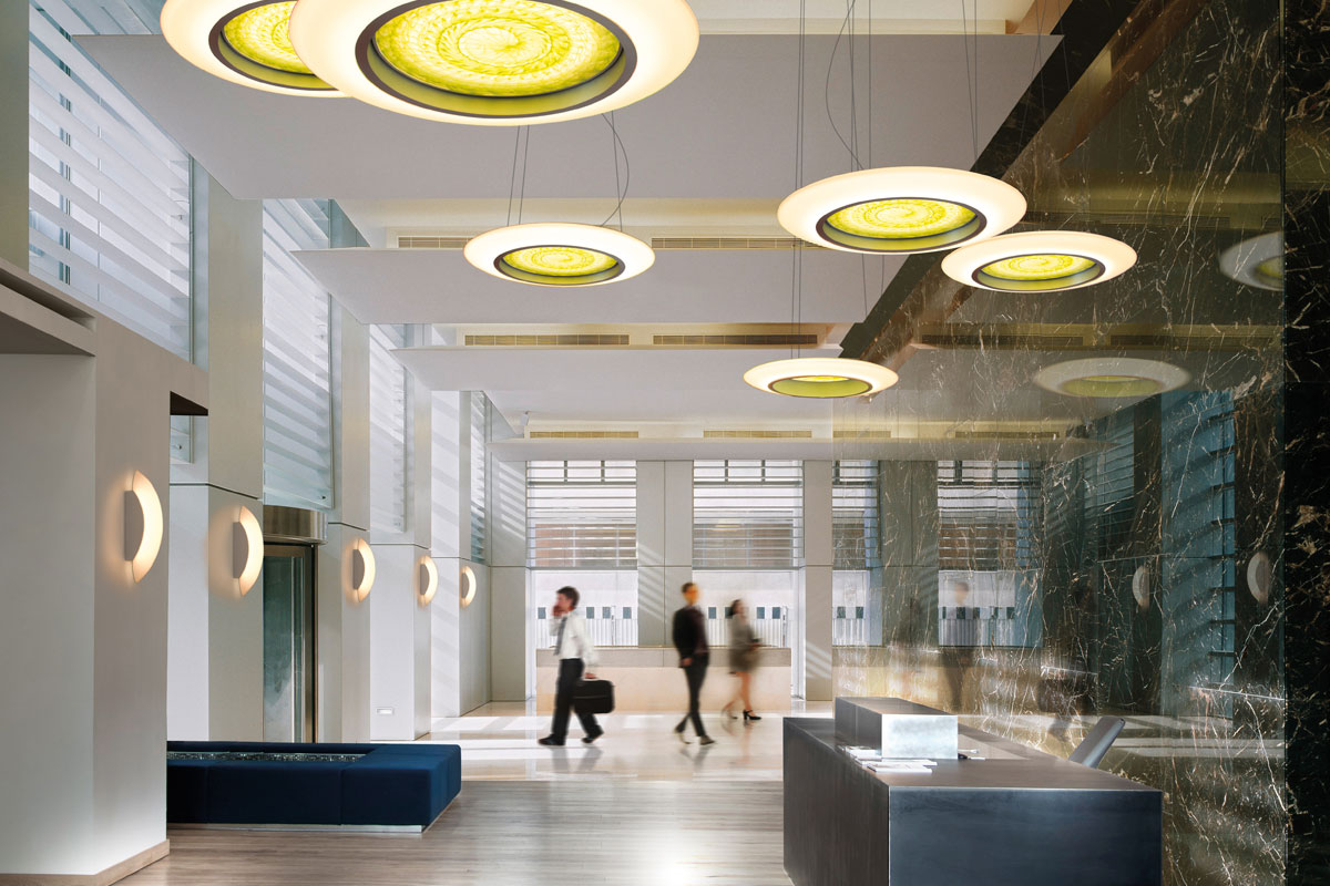 LED-Flexbänder Individuelle Kundenlösungen für optimale Leistung. Foto: RZB Rudolf Zimmermann, Bamberg GmbH.